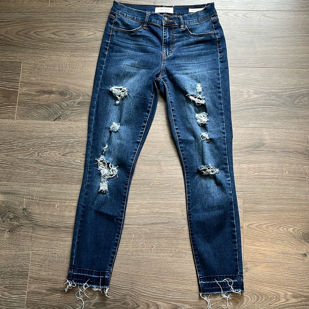 PacSun distressed ankle jeggings size 26